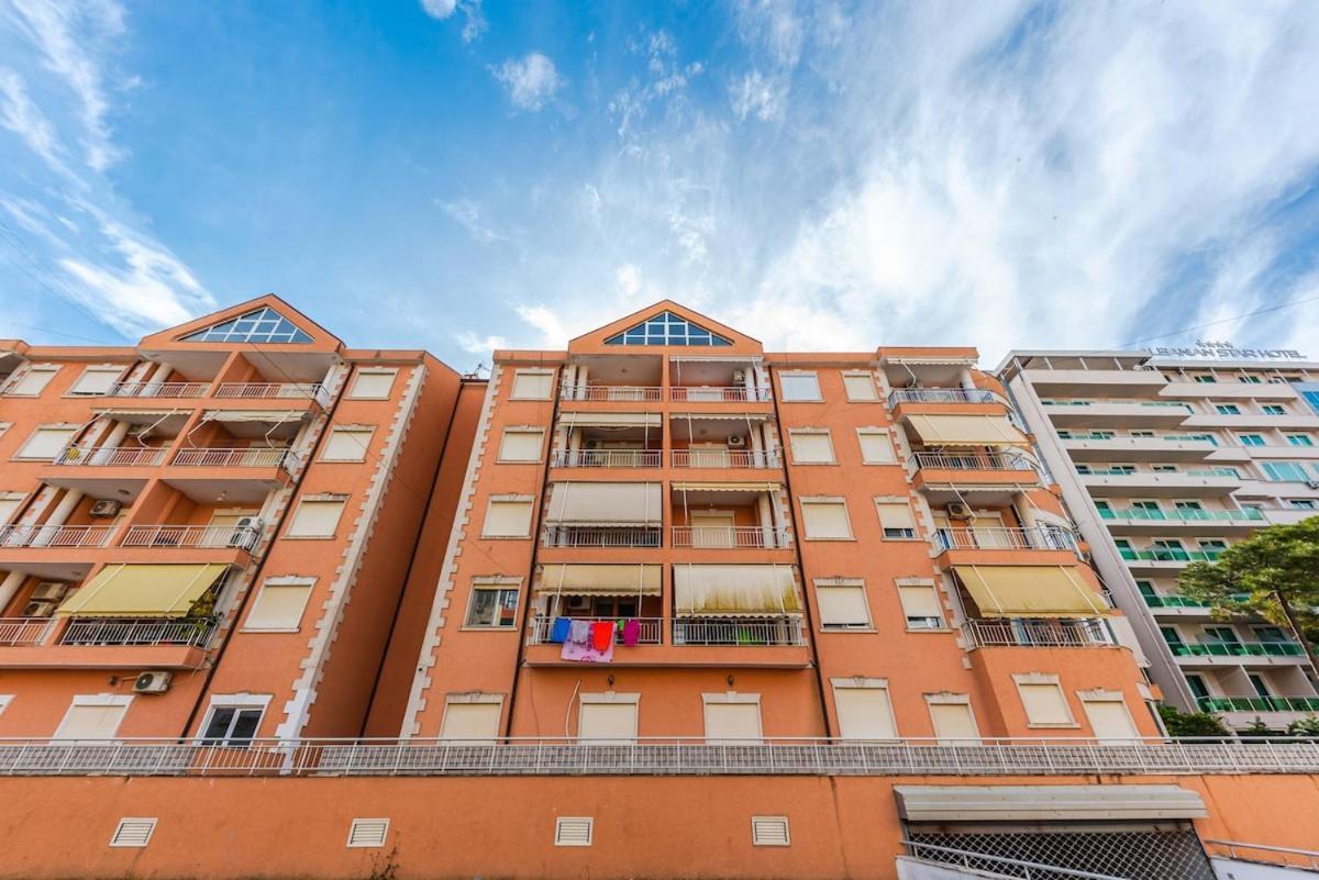 Apartament The Seaview Sanctuary By Ps Golem (Tirana)