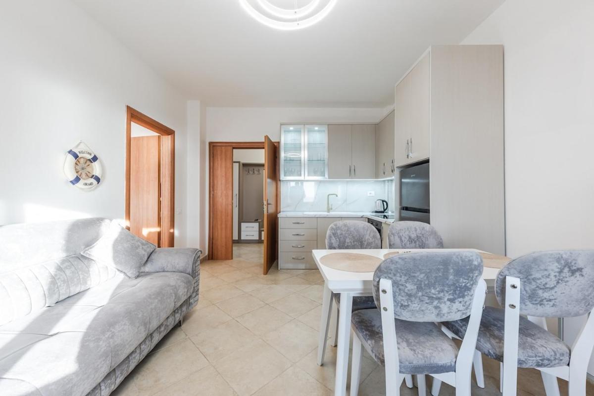 The Seaview Sanctuary By Ps Apartament
